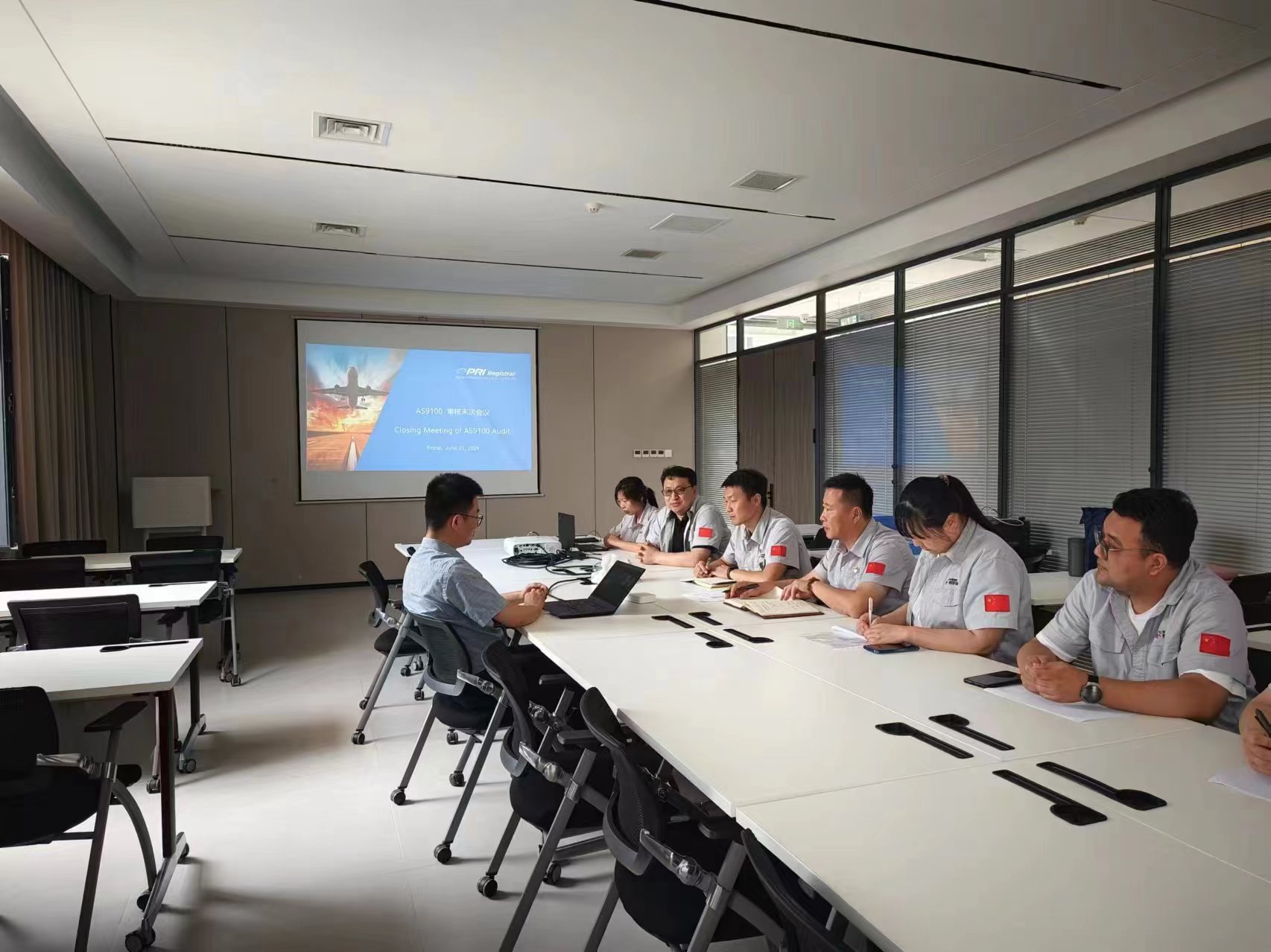 ������app